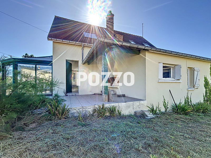 Maison - 96 m² - 6 pièces