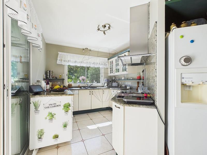 Maison - 143 m² - 4 pièces