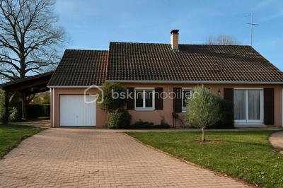 Maison - 84 m² - 5 pièces