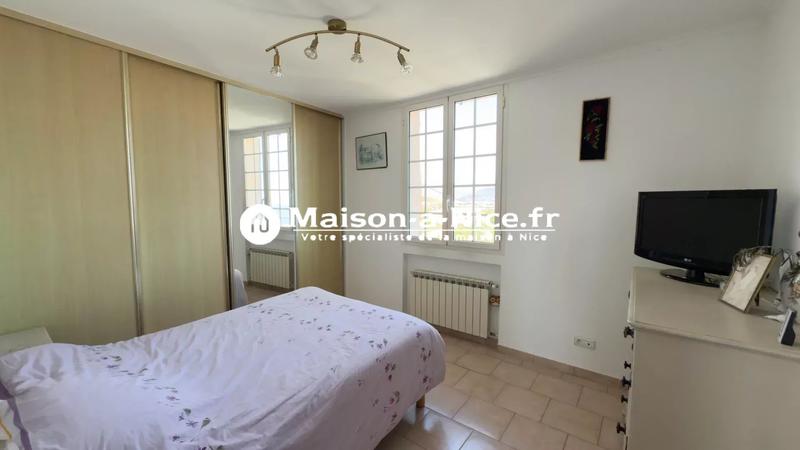 Viager - Maison - 174 m² - 6 pièces