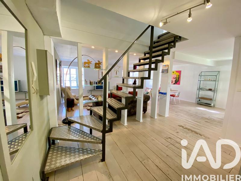 Appartement - 110 m² - 5 pièces