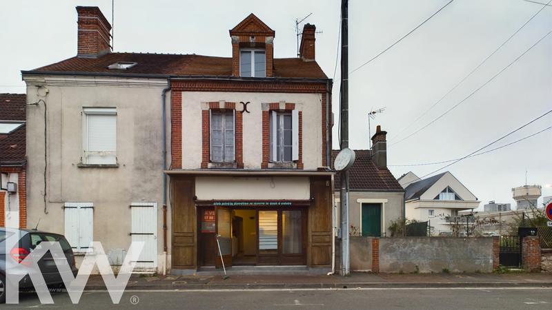 Immeuble mixte - 237 m² - 3 pièces