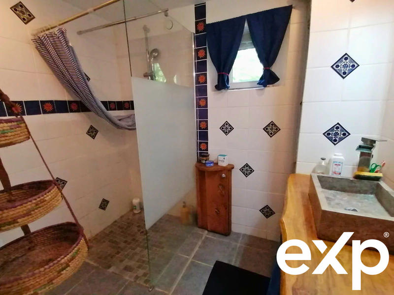 Maison traditionnelle - 112 m² - 6 pièces