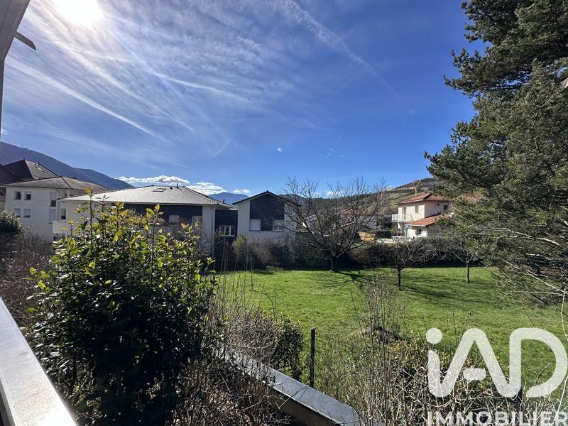 Appartement - 70 m² - 3 pièces