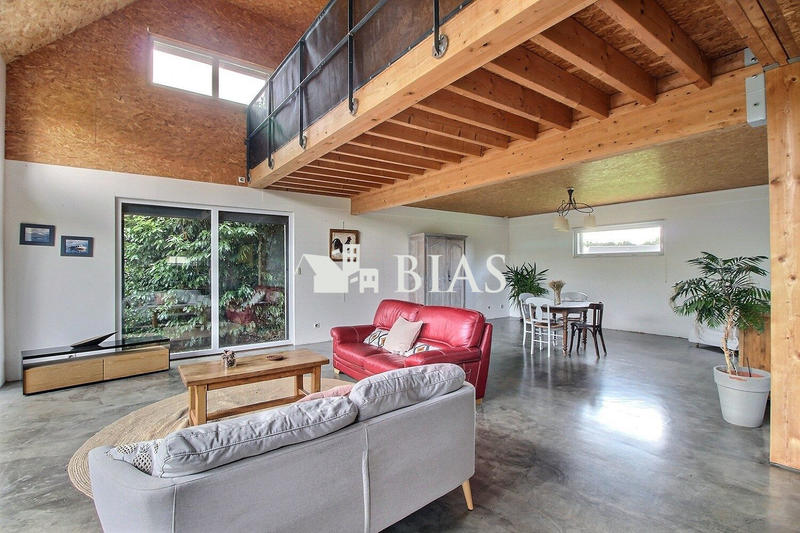 Maison contemporaine - 230 m² - 6 pièces