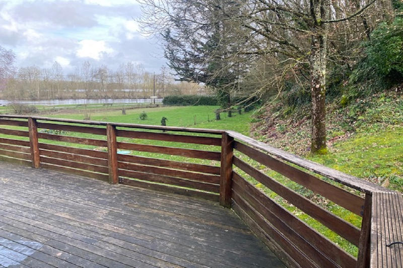 Maison - 170 m² - 7 pièces