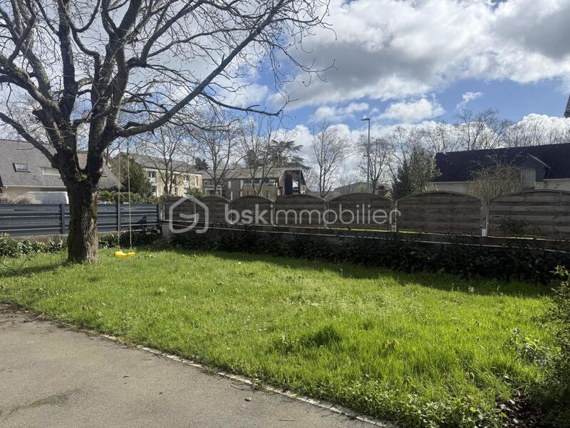 Maison - 140 m² - 8 pièces