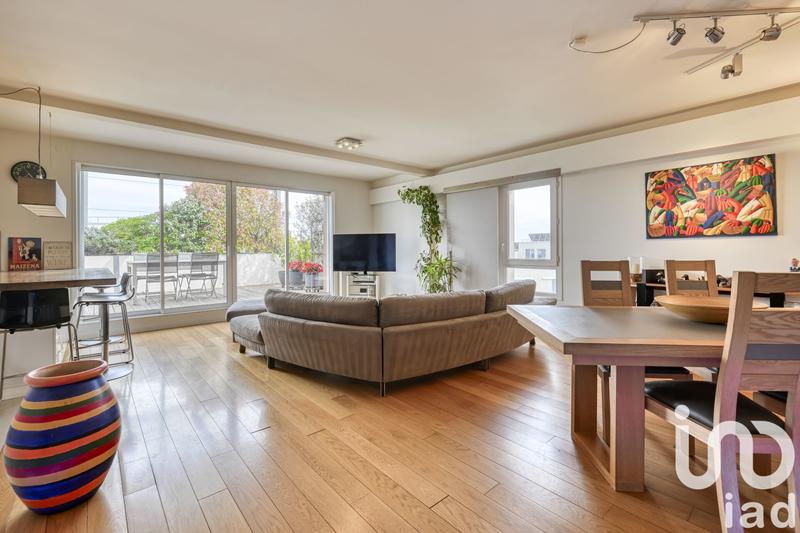 Appartement - 162 m² - 6 pièces