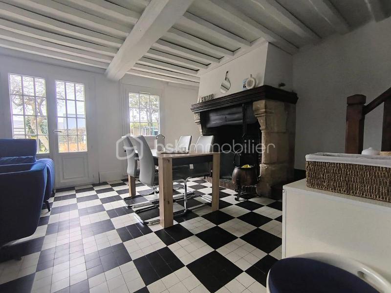 Maison ancienne - 104 m² - 7 pièces