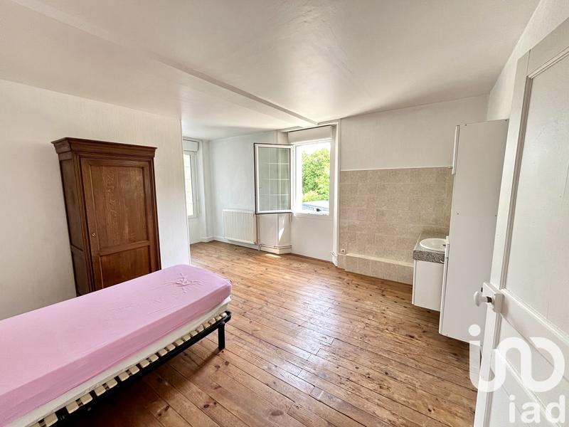 Maison - 200 m² - 6 pièces