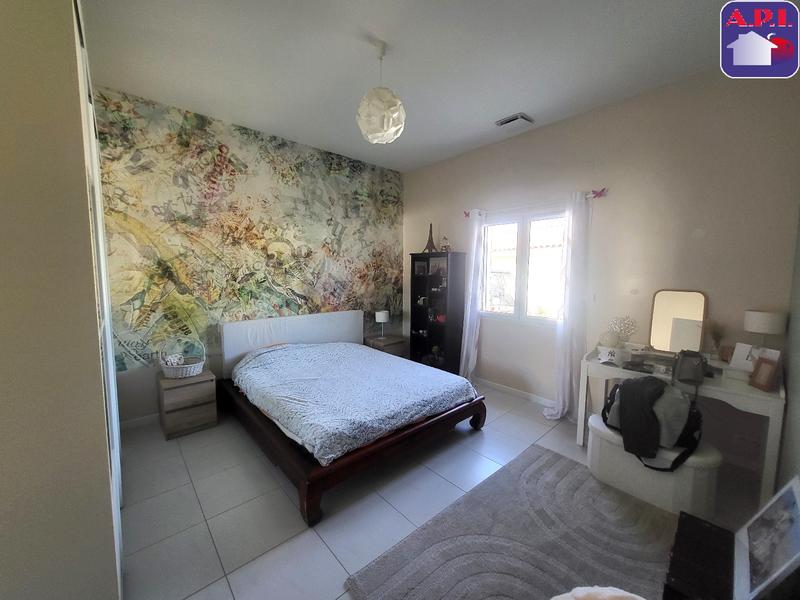 Maison - 239 m² - 7 pièces