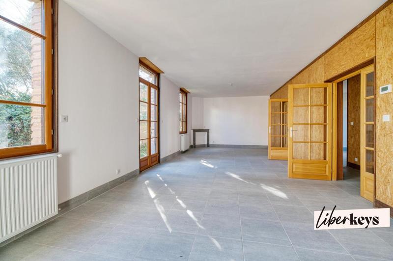 Maison - 160 m² - 5 pièces