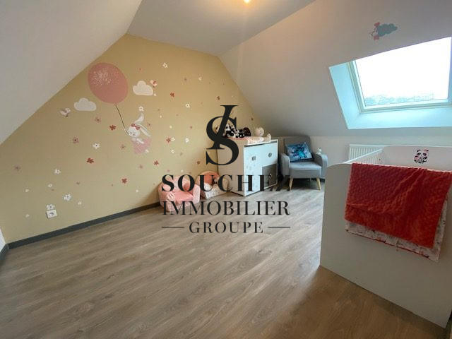 Maison - 146 m² - 8 pièces