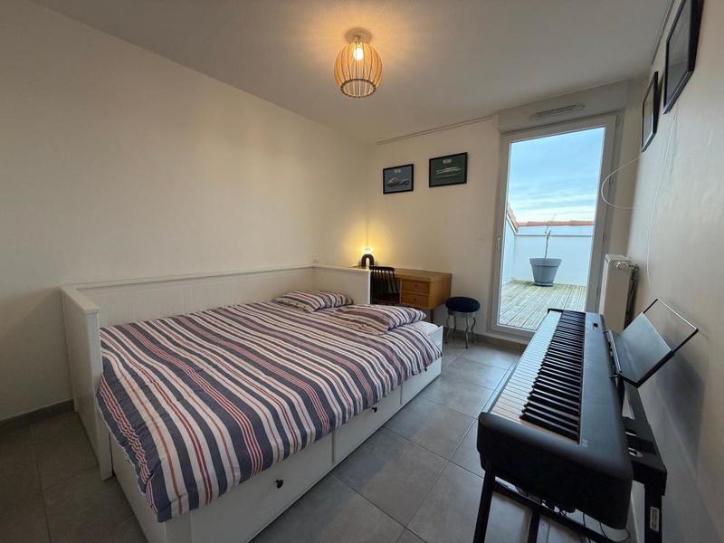 Appartement - 80 m² - 4 pièces