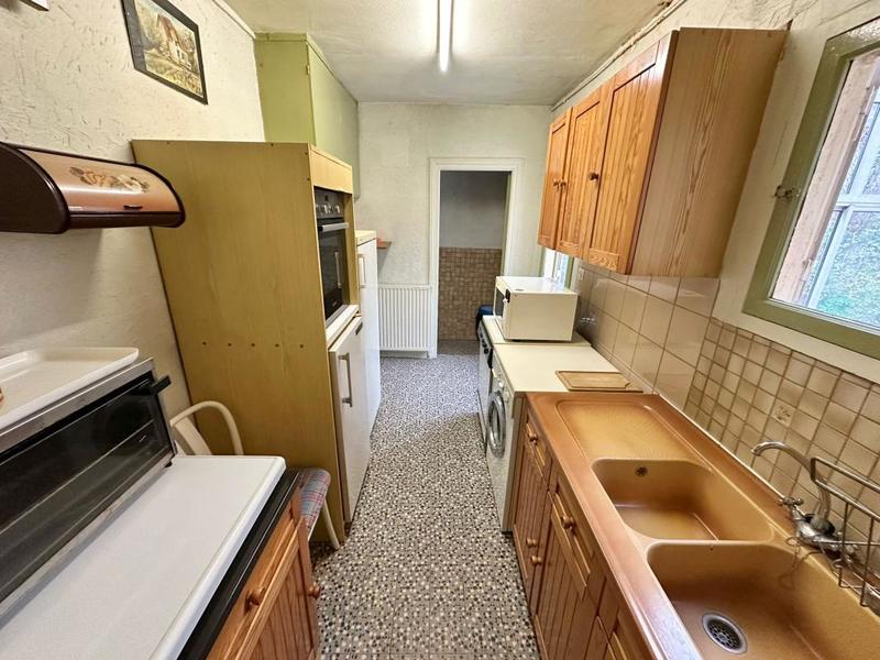 Maison ancienne - 308 m² - 11 pièces