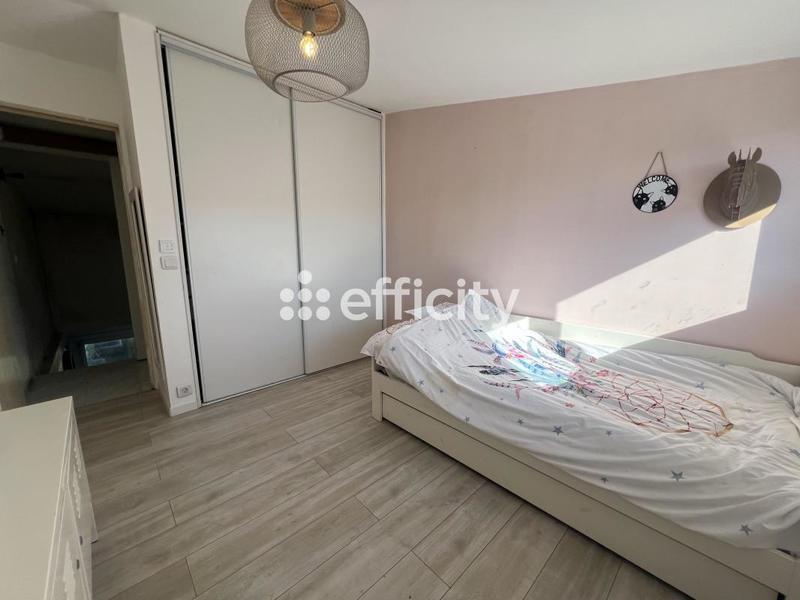 Maison - 104 m² - 5 pièces