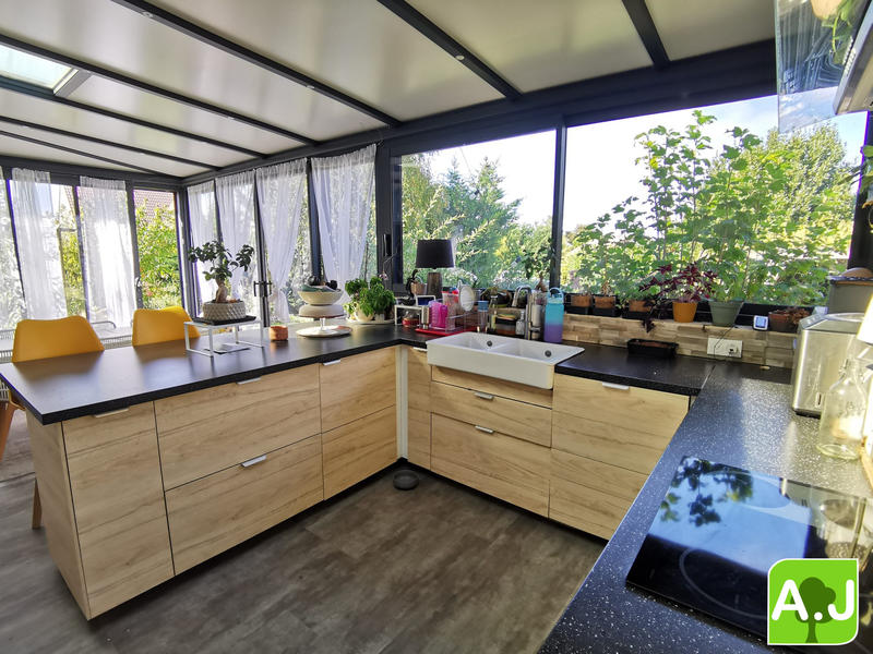 Maison - 130 m² - 6 pièces