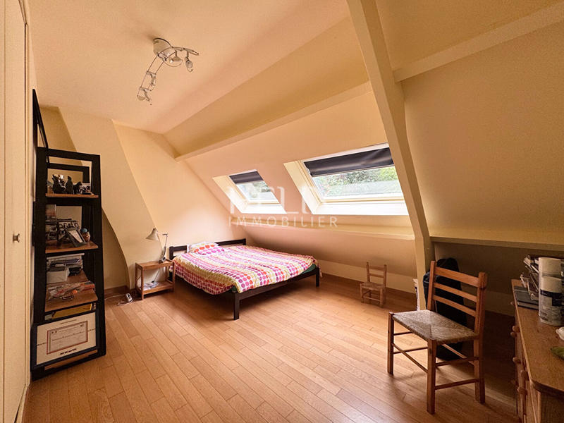 Maison - 153 m² - 7 pièces