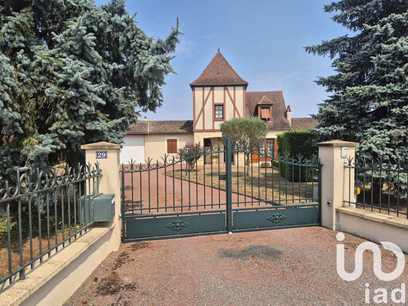 Maison - 191 m² - 4 pièces