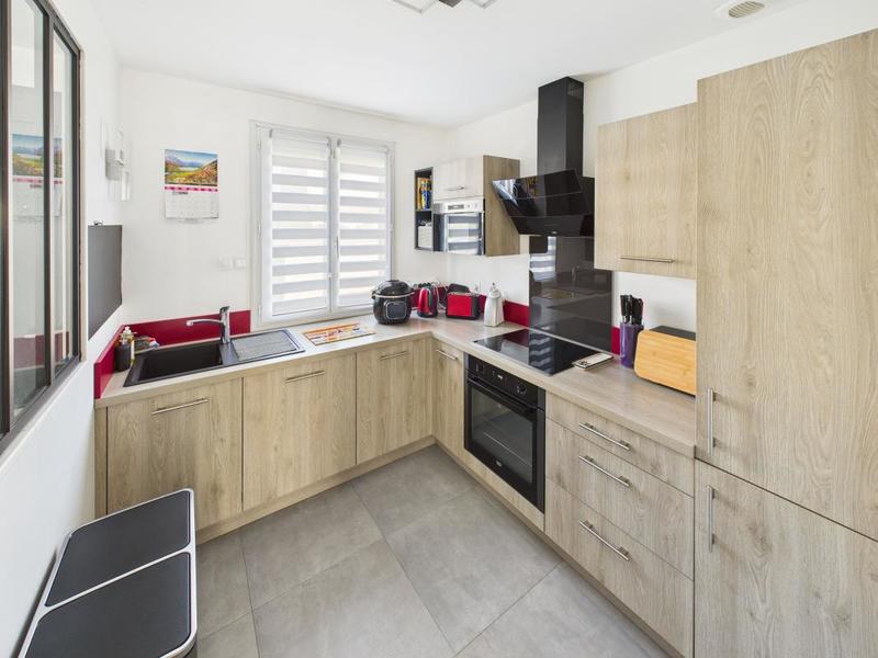 Maison - 88 m² - 4 pièces