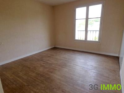 Appartement - 85 m² - 3 pièces