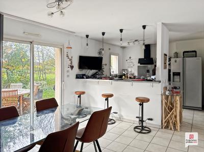 Maison - 151 m² - 7 pièces