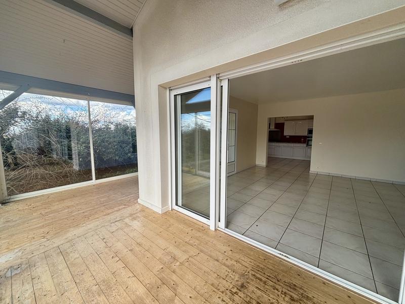 Maison traditionnelle - 264 m² - 8 pièces