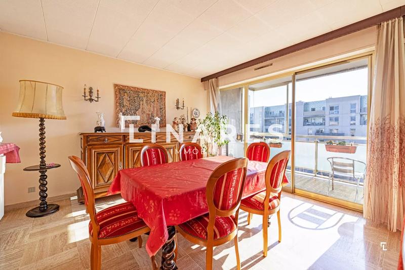 Appartement - 94 m² - 3 pièces