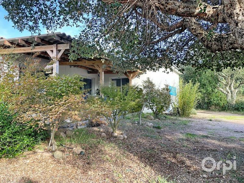 Villa - 102 m² - 4 pièces