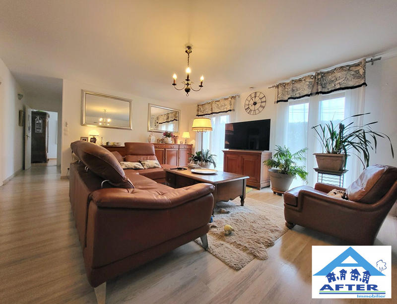 Maison - 140 m² - 6 pièces