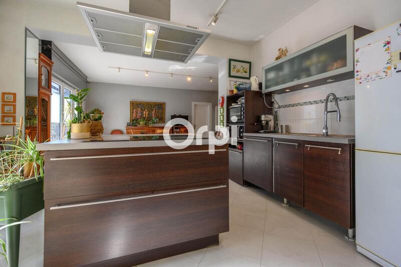 Appartement - 91 m² - 4 pièces