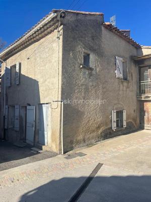 Maison - 90 m² - 6 pièces