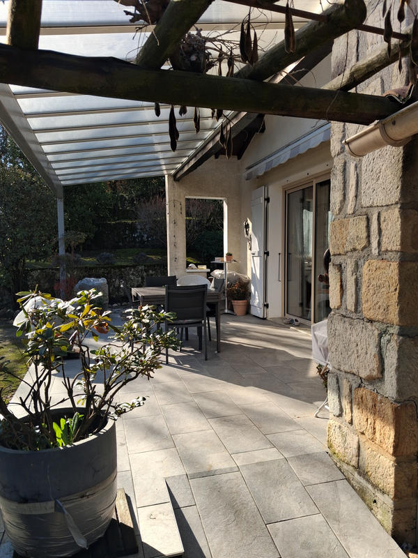 Propriété - 95 m² - 4 pièces