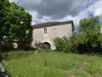 Maison de village - 95 m² - 4 pièces