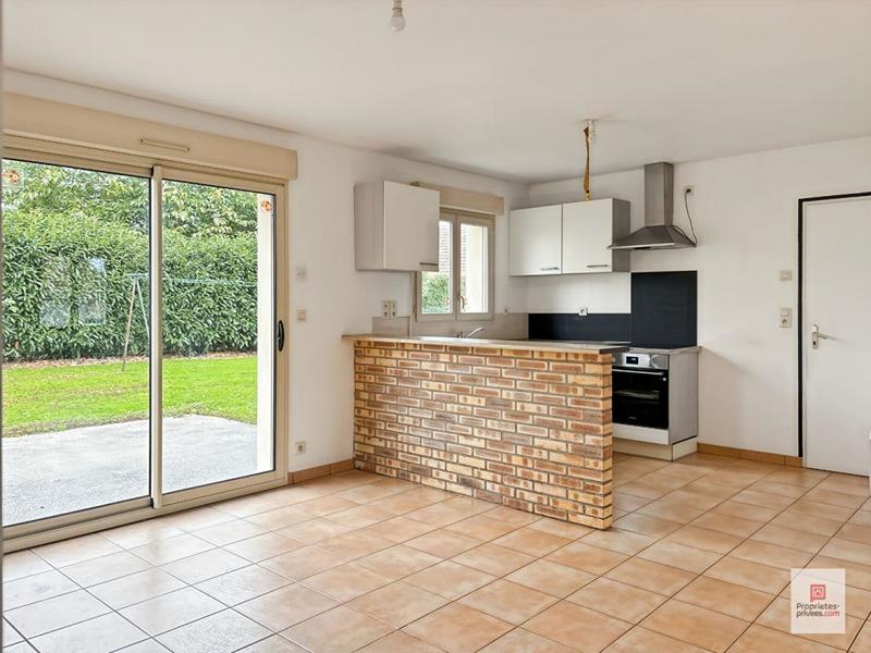 Maison - 80 m² - 5 pièces