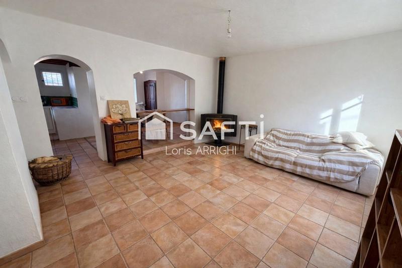 Maison - 168 m² - 7 pièces