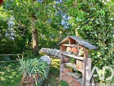 Appartement - 575 m² - 26 pièces