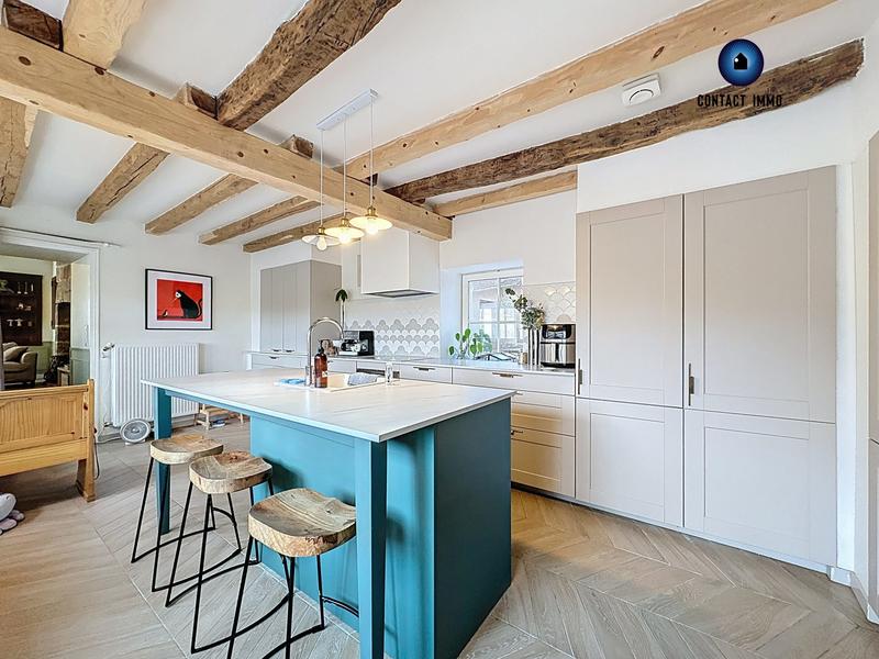 Maison ancienne - 138 m² - 8 pièces