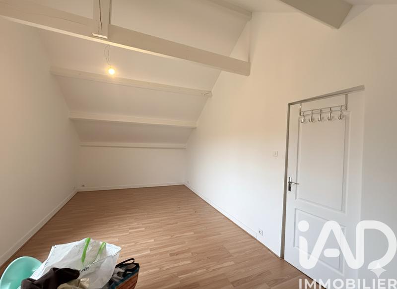 Maison - 186 m² - 9 pièces