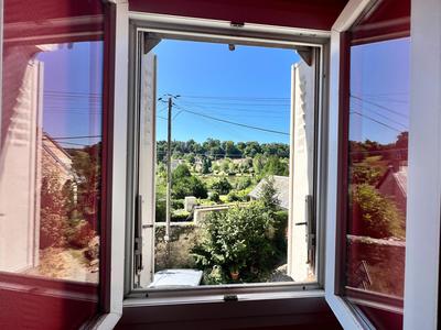 Maison - 96 m² - 5 pièces