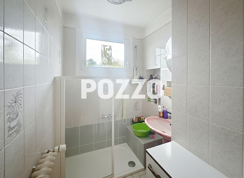 Maison - 84 m² - 5 pièces