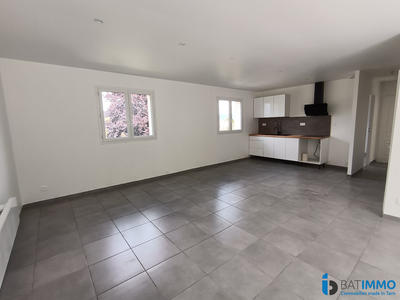 Villa - 90 m² - 4 pièces