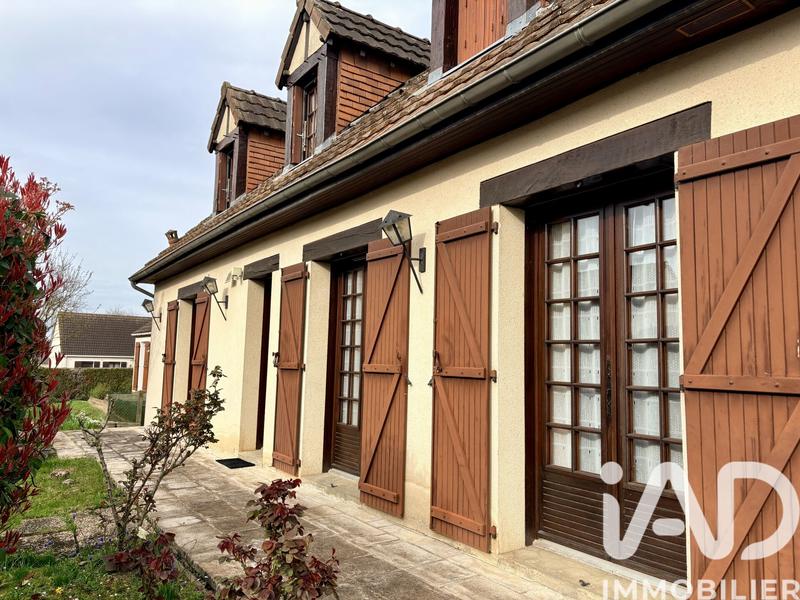 Maison - 142 m² - 6 pièces