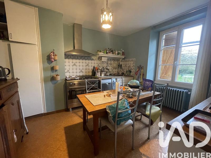 Maison - 140 m² - 6 pièces