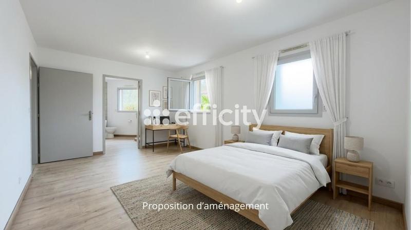 Appartement - 130 m² - 5 pièces