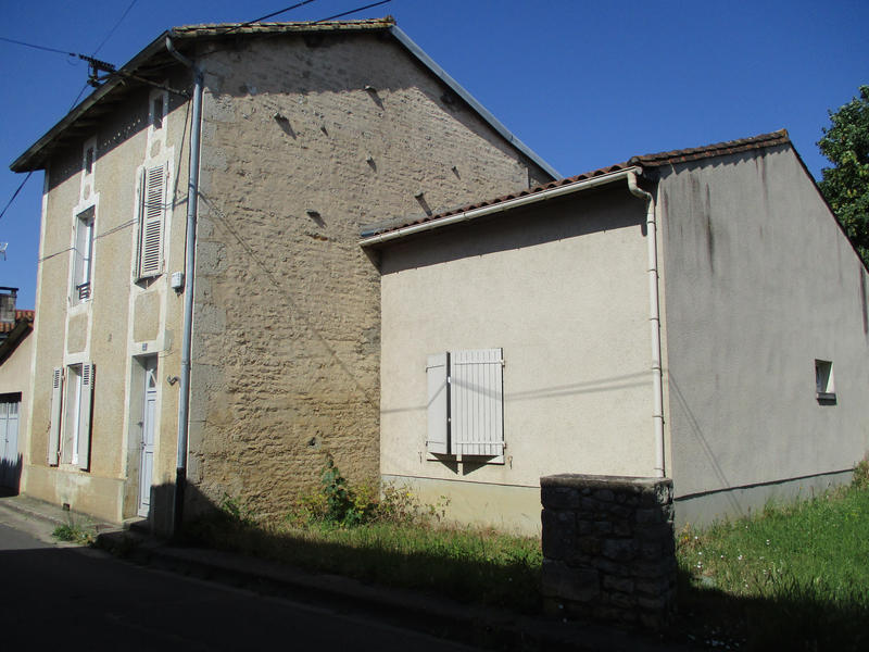 Maison - 138 m² - 7 pièces