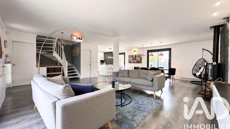 Maison - 165 m² - 7 pièces