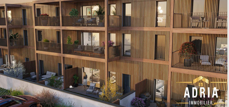 Appartement - 80 m² - 4 pièces