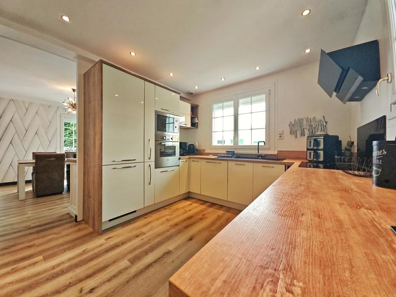 Maison - 124 m² - 6 pièces