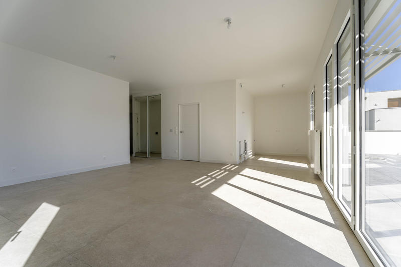 Appartement - 105 m² - 5 pièces